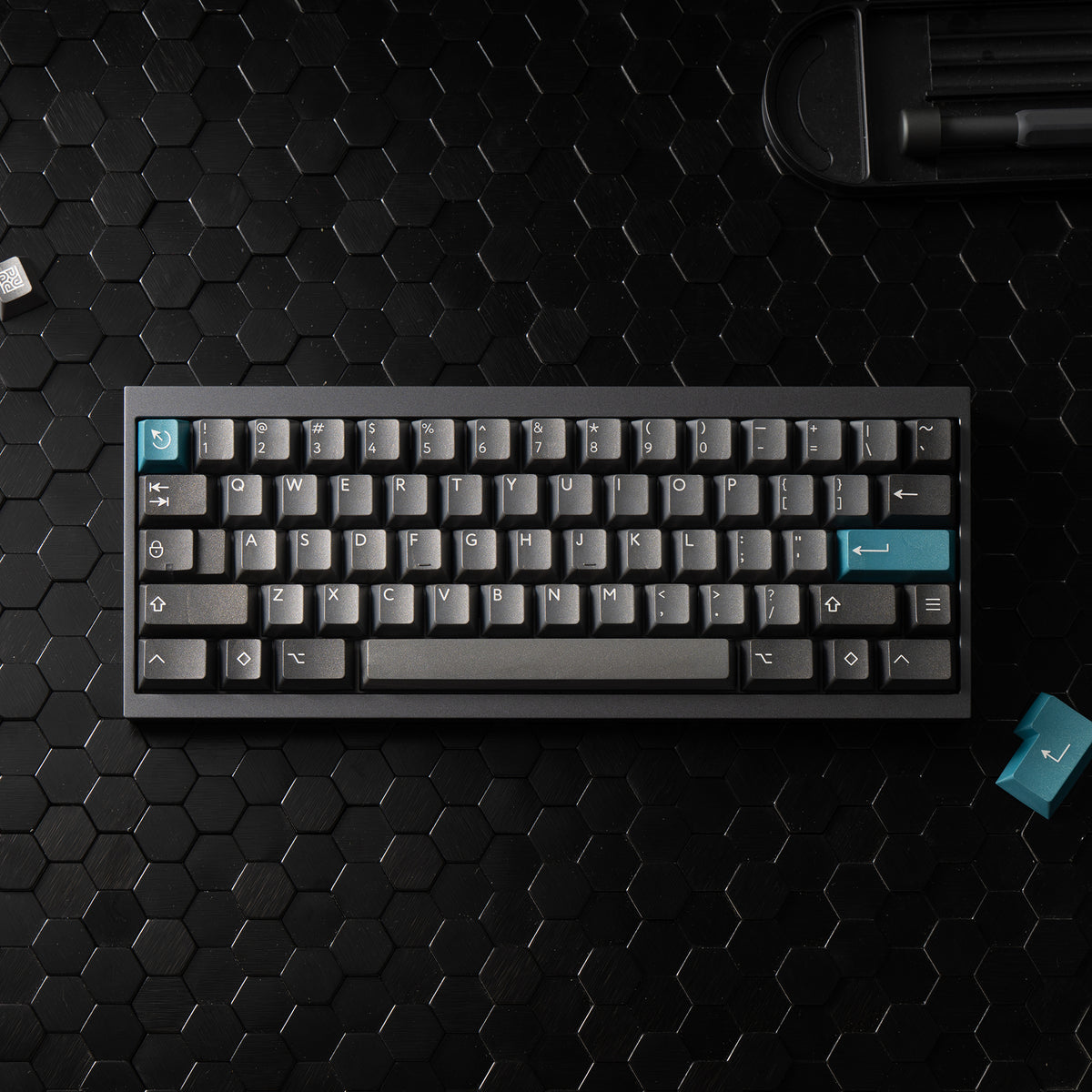 PBTfans Iron Dolch – KBDfans® Mechanical Keyboards Store